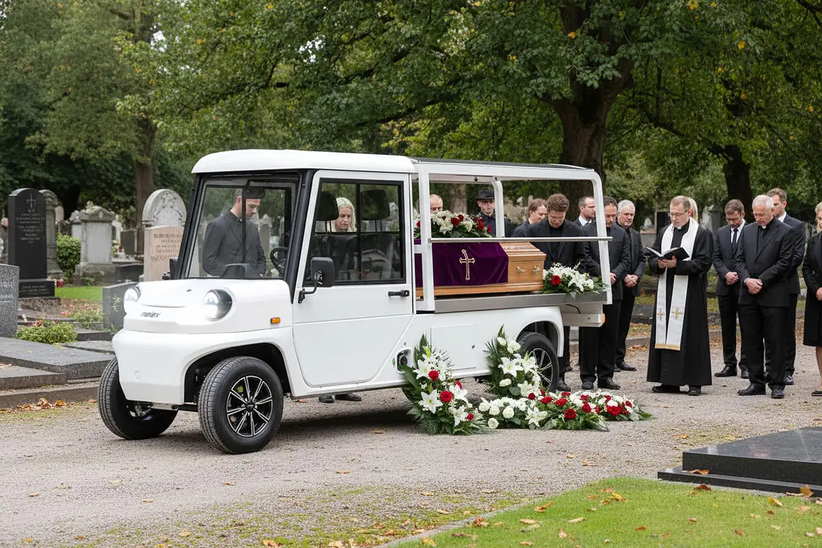 N.30 Hearse - 2