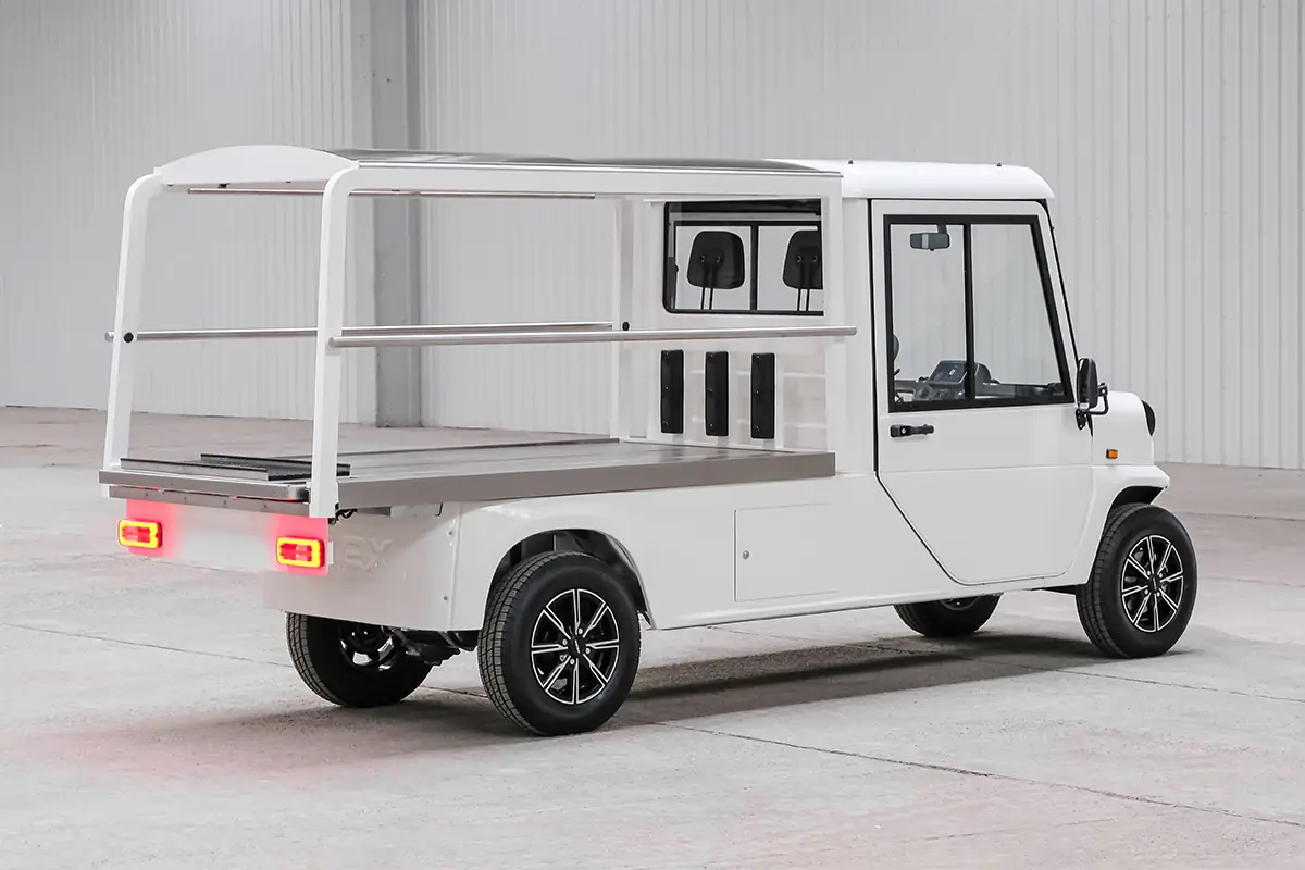 N.30 Hearse - 8